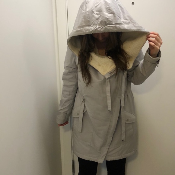 Grey jacket - Picture 5 of 9